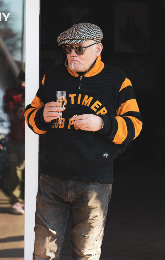 Lech Potyński na urodzinach marki Moto Guzzi w Scoot Racer.fot. Łukasz Ciechański