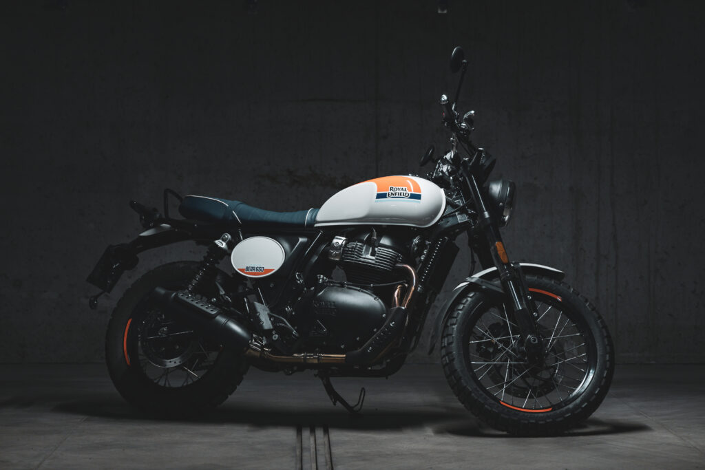 Royal Enfield Bear 650fot. Oskar Bziuk