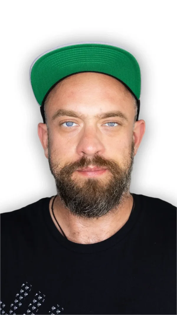Czapka z daszkiem “Mam motorek”